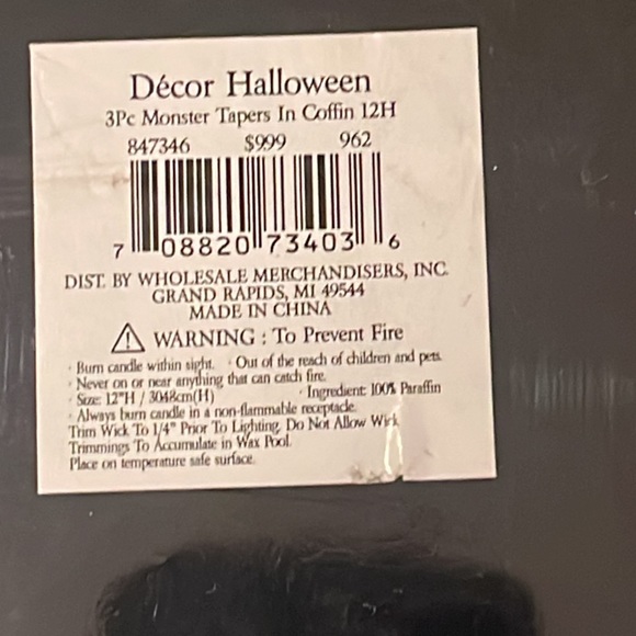 Halloween Vampire,Skeleton & Mummy Taper Candles in a Coffin Box - Picture 4 of 4